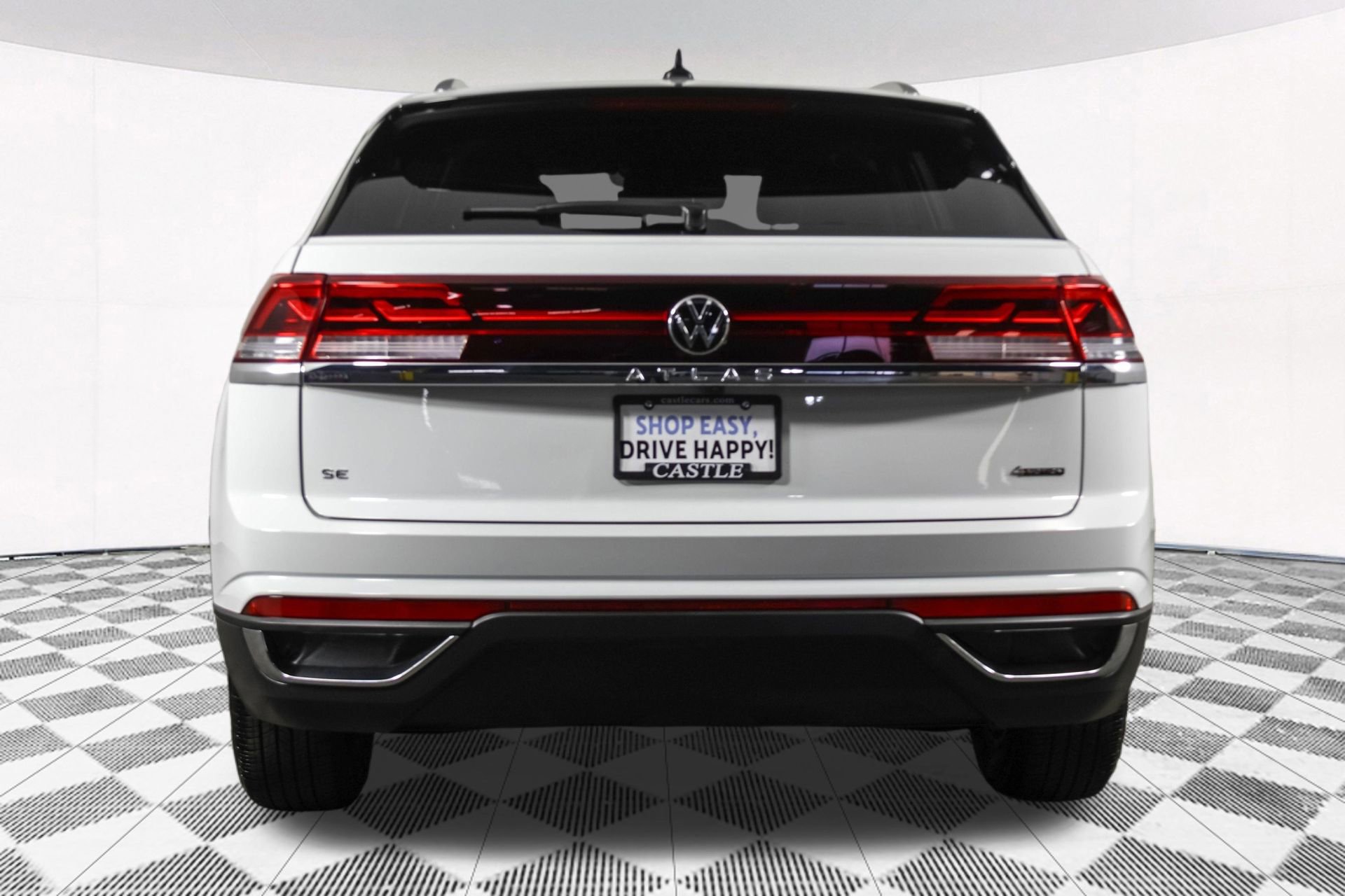 Used 2024 Volkswagen Atlas Cross Sport SE image 15