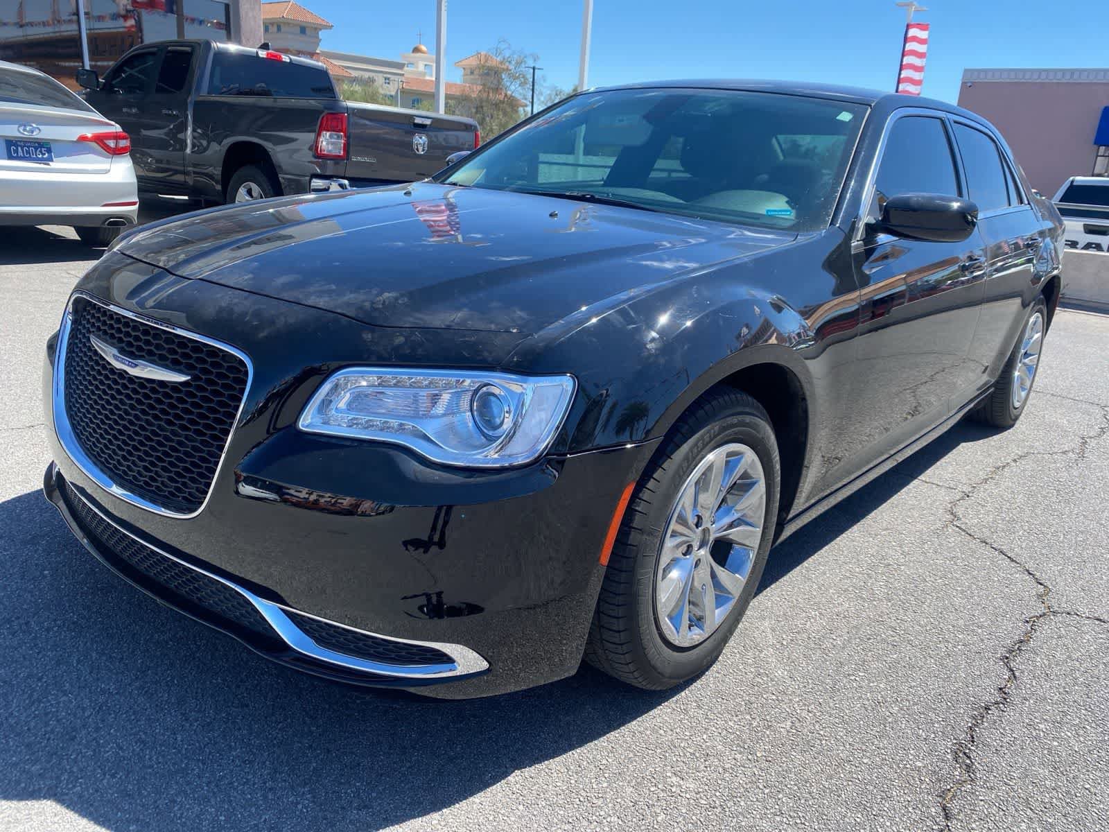 Used 2019 Chrysler 300 Touring