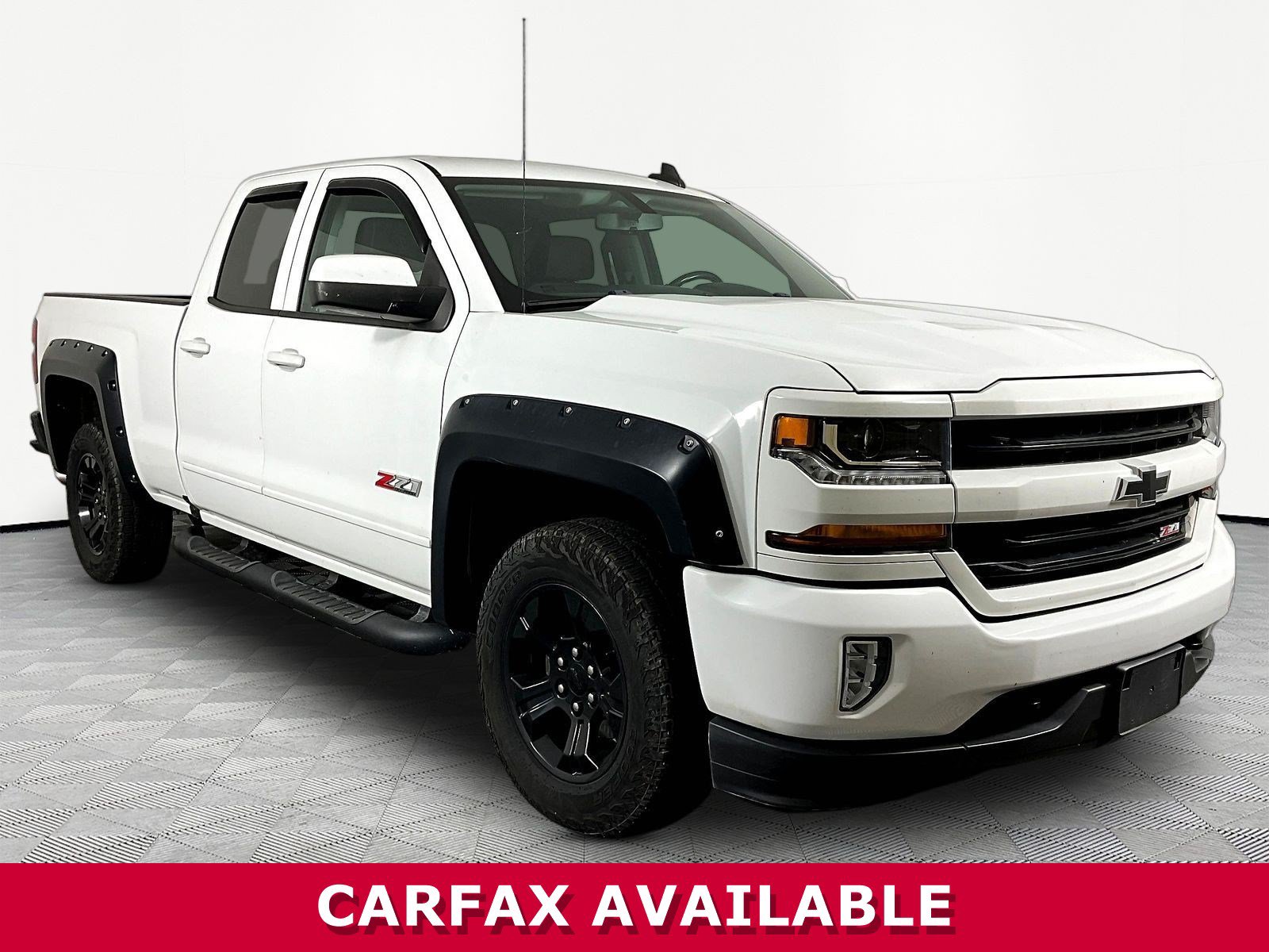 Used 2019 Chevrolet Silverado 1500 LT w/ All Star Edition AWD/4WD image 3