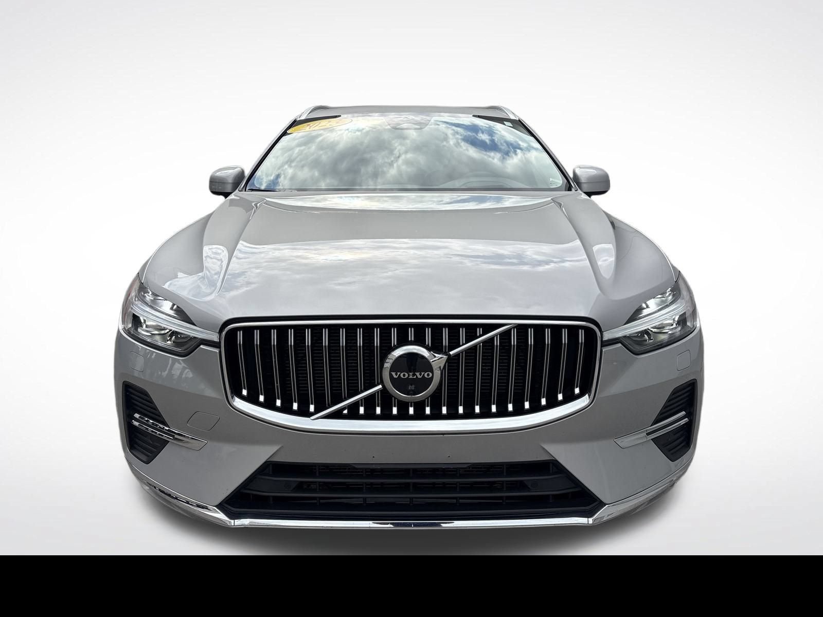Certified 2023 Volvo XC60 B5 Ultimate w/ Climate Package AWD/4WD image 8