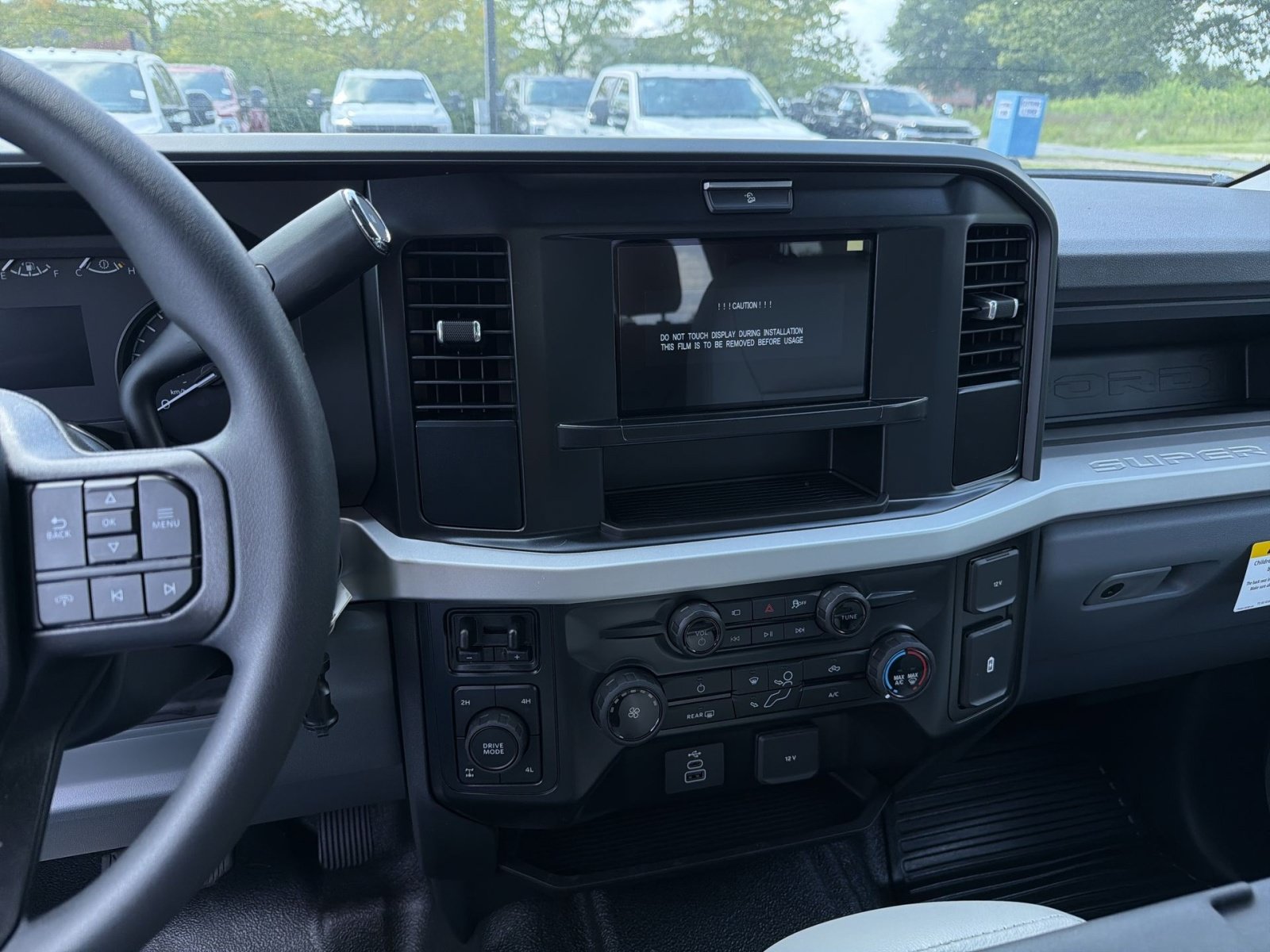 New 2027 Ford F350 XL w/ 360-Degree Camera Package AWD/4WD image 17