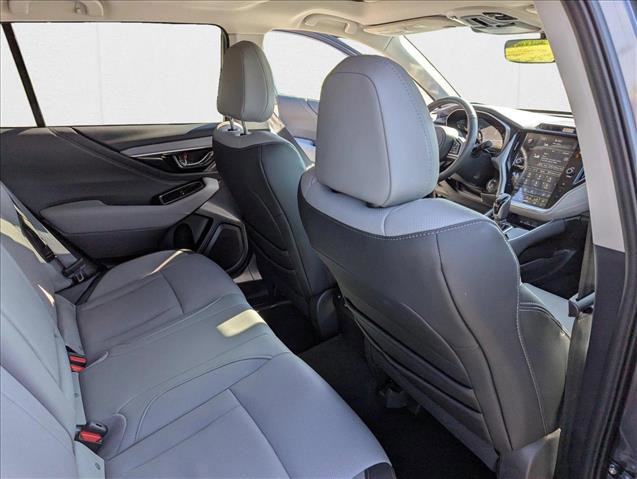 Used 2025 Subaru Outback Limited image 22