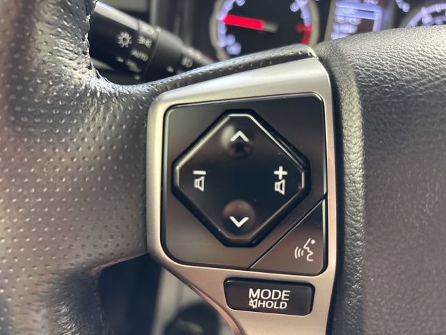 Used 2023 Toyota 4Runner Limited AWD/4WD image 16