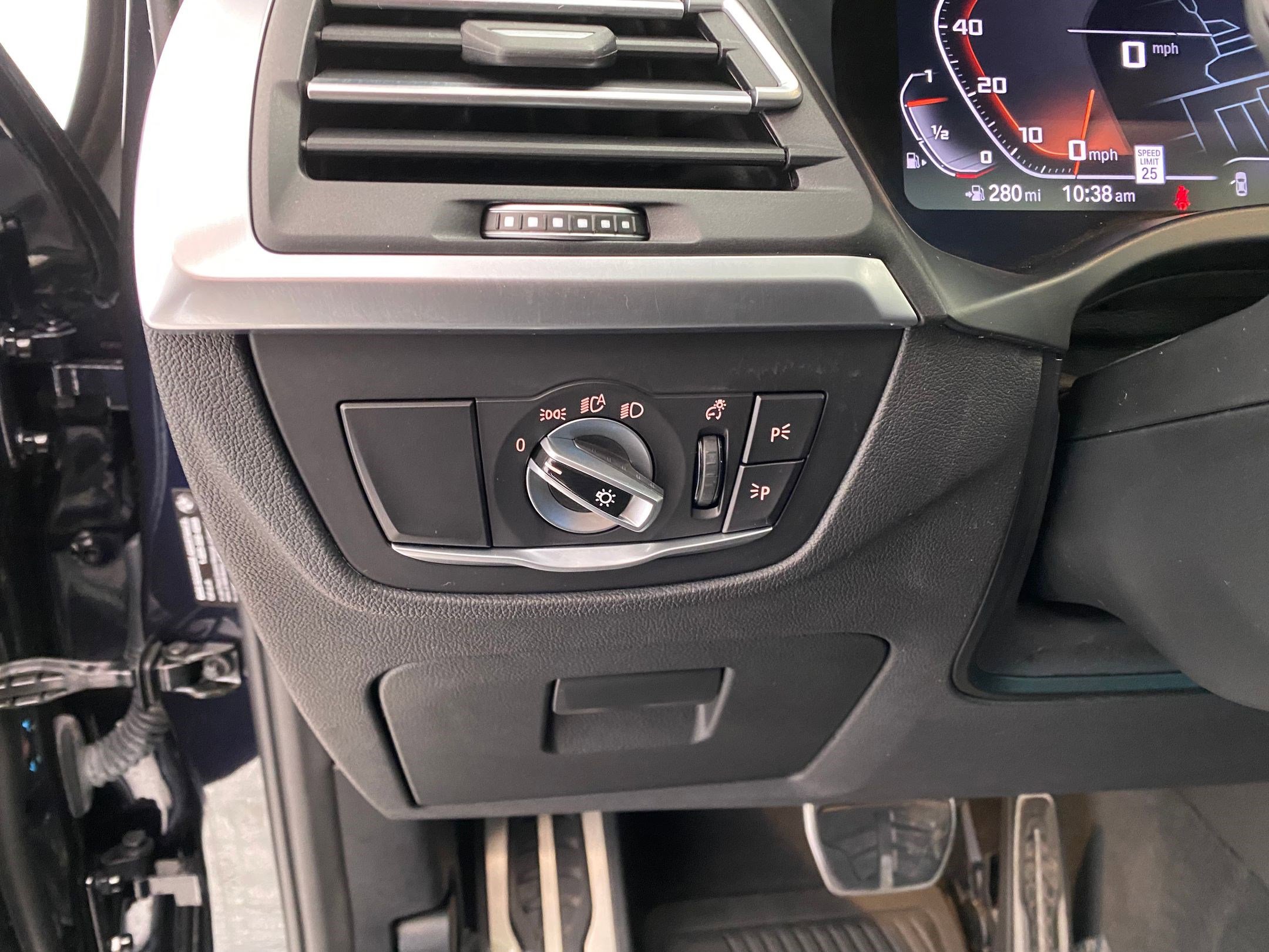 Certified 2023 BMW X4 M40i w/ Premium Package image 24