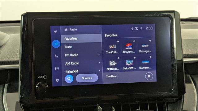 Used 2024 Toyota Corolla Cross LE FWD image 28