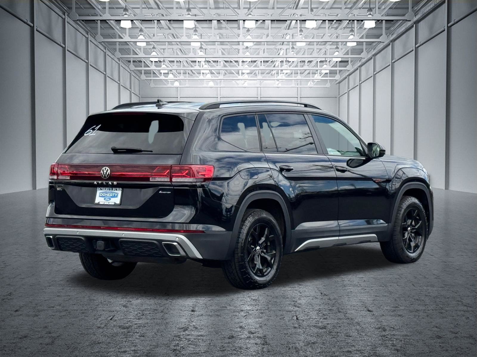 Used 2024 Volkswagen Atlas Peak Edition SEL AWD/4WD image 11