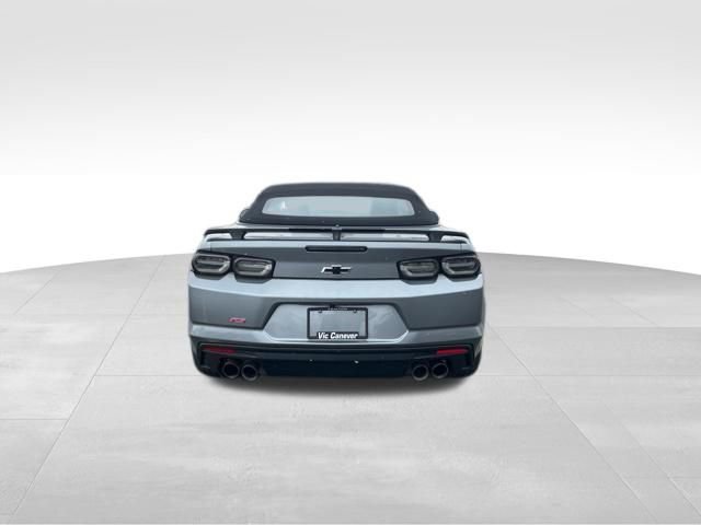 Used 2023 Chevrolet Camaro LT w/ RS Package image 4