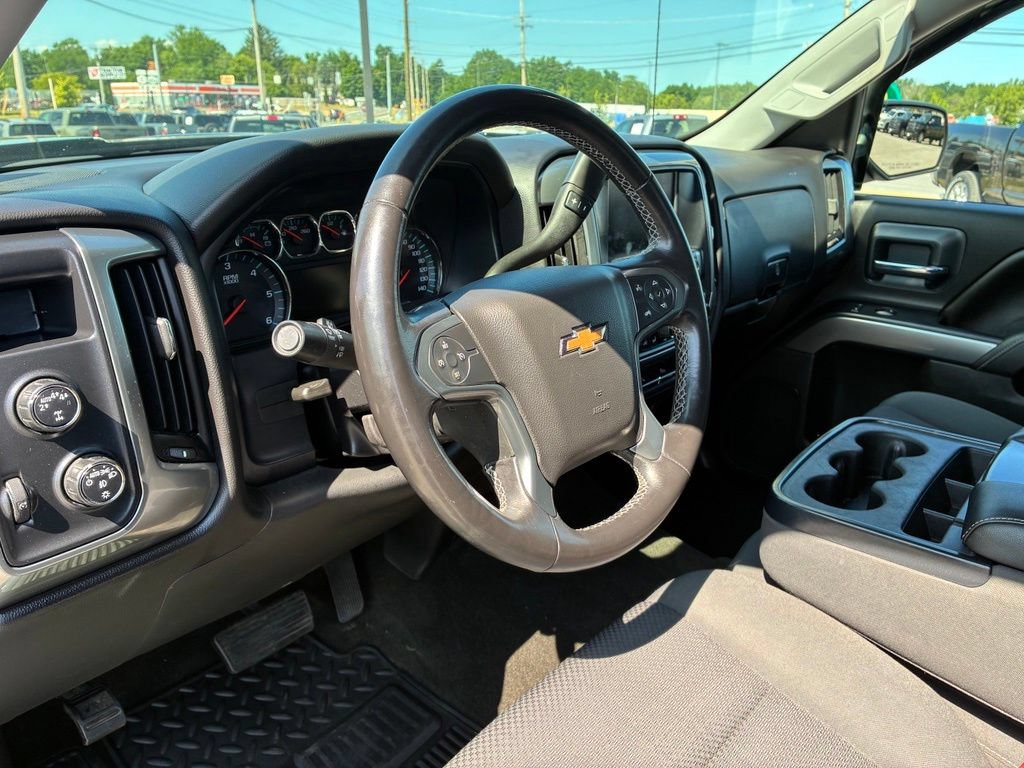 Used 2017 Chevrolet Silverado 1500 LT w/ All Star Edition AWD/4WD image 21