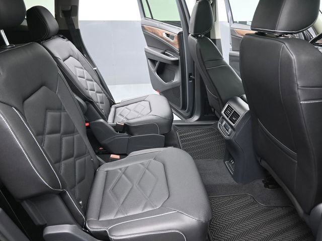 New 2026 Volkswagen Atlas SE image 16