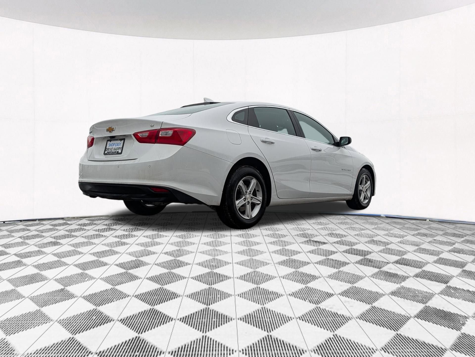 Used 2024 Chevrolet Malibu LT image 13