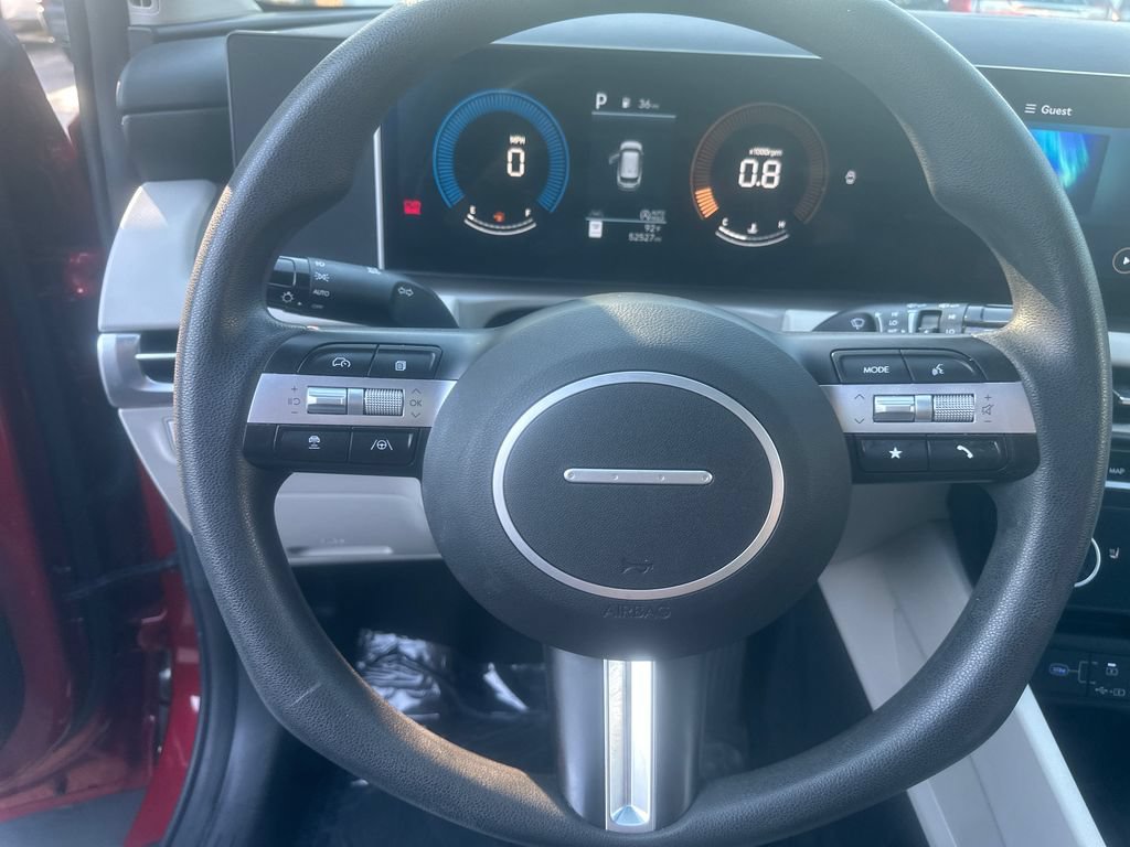 Used 2025 Hyundai Tucson SEL AWD/4WD image 13