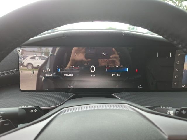 Certified 2025 Nissan Murano SV image 16