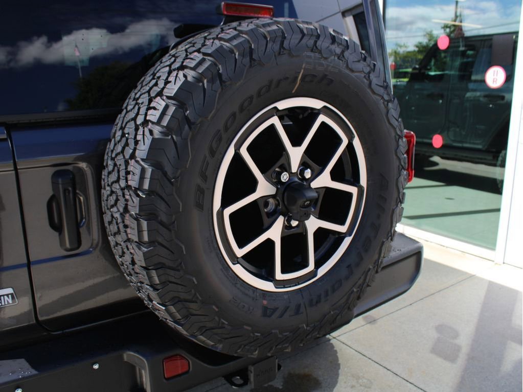 New 2025 Jeep Wrangler Unlimited Rubicon image 27