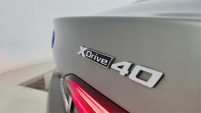 Used 2025 BMW i5 xDrive40 image 19