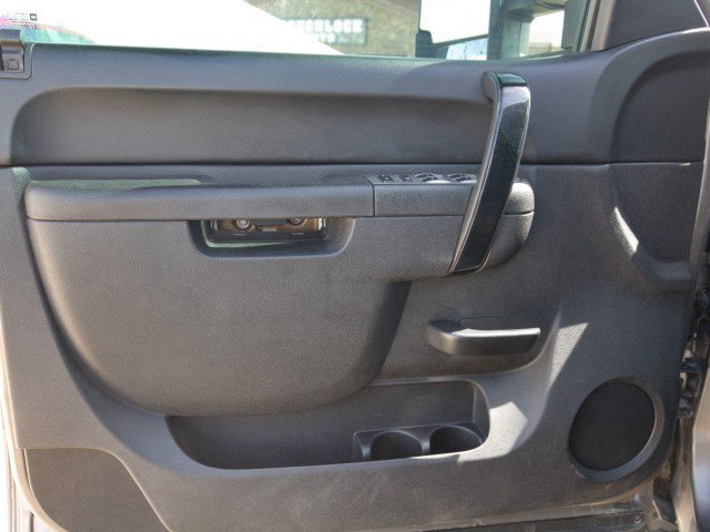 Used 2012 Chevrolet Silverado 2500 LT w/ Interior Plus Package AWD/4WD image 12