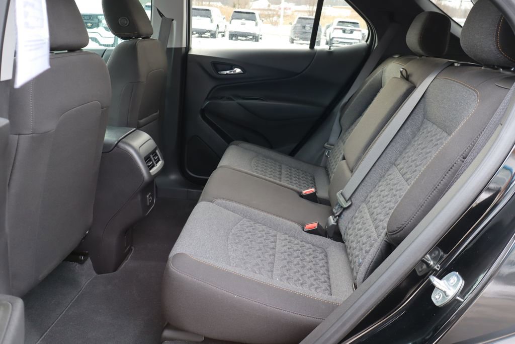 Used 2024 Chevrolet Equinox LT image 37
