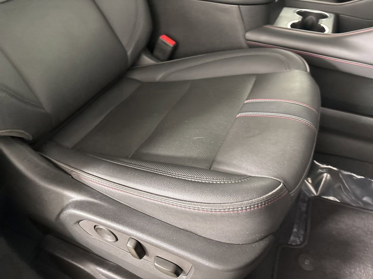 Used 2023 Chevrolet Tahoe RST image 32