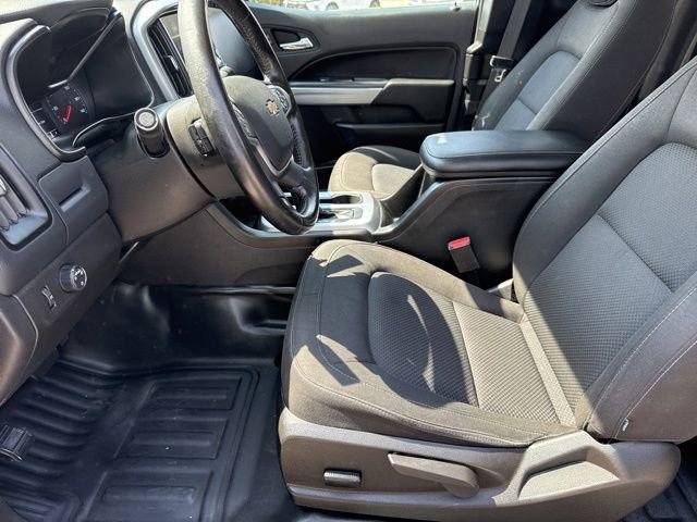 Used 2022 Chevrolet Colorado LT w/ Fleet Safety Package image 8