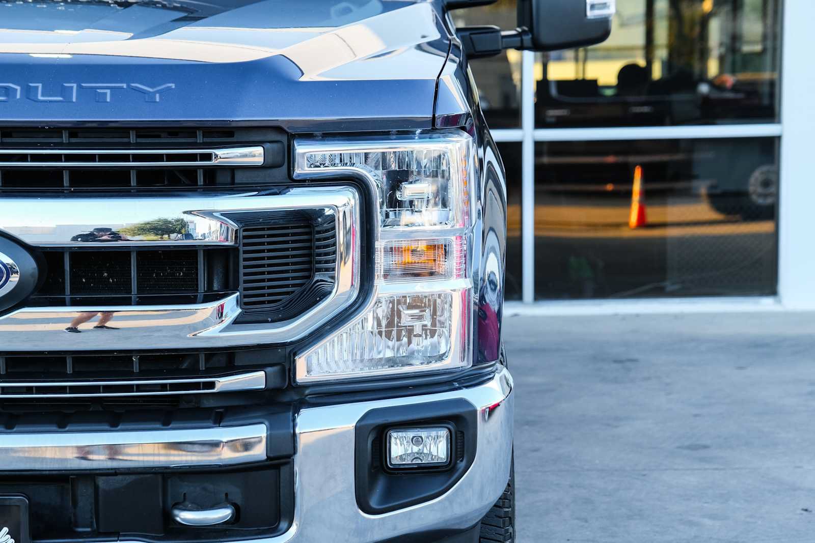 Used 2020 Ford F250 XLT w/ XLT Premium Package AWD/4WD image 5