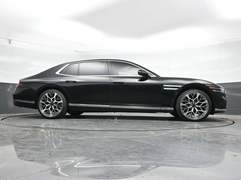 Used 2023 Genesis G90 3.5T AWD/4WD image 43