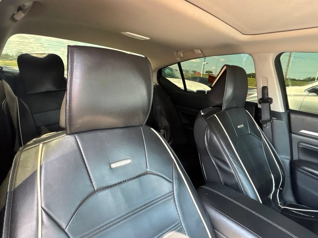 Used 2023 Nissan Altima 2.5 SV w/ SV Premium Package FWD image 5