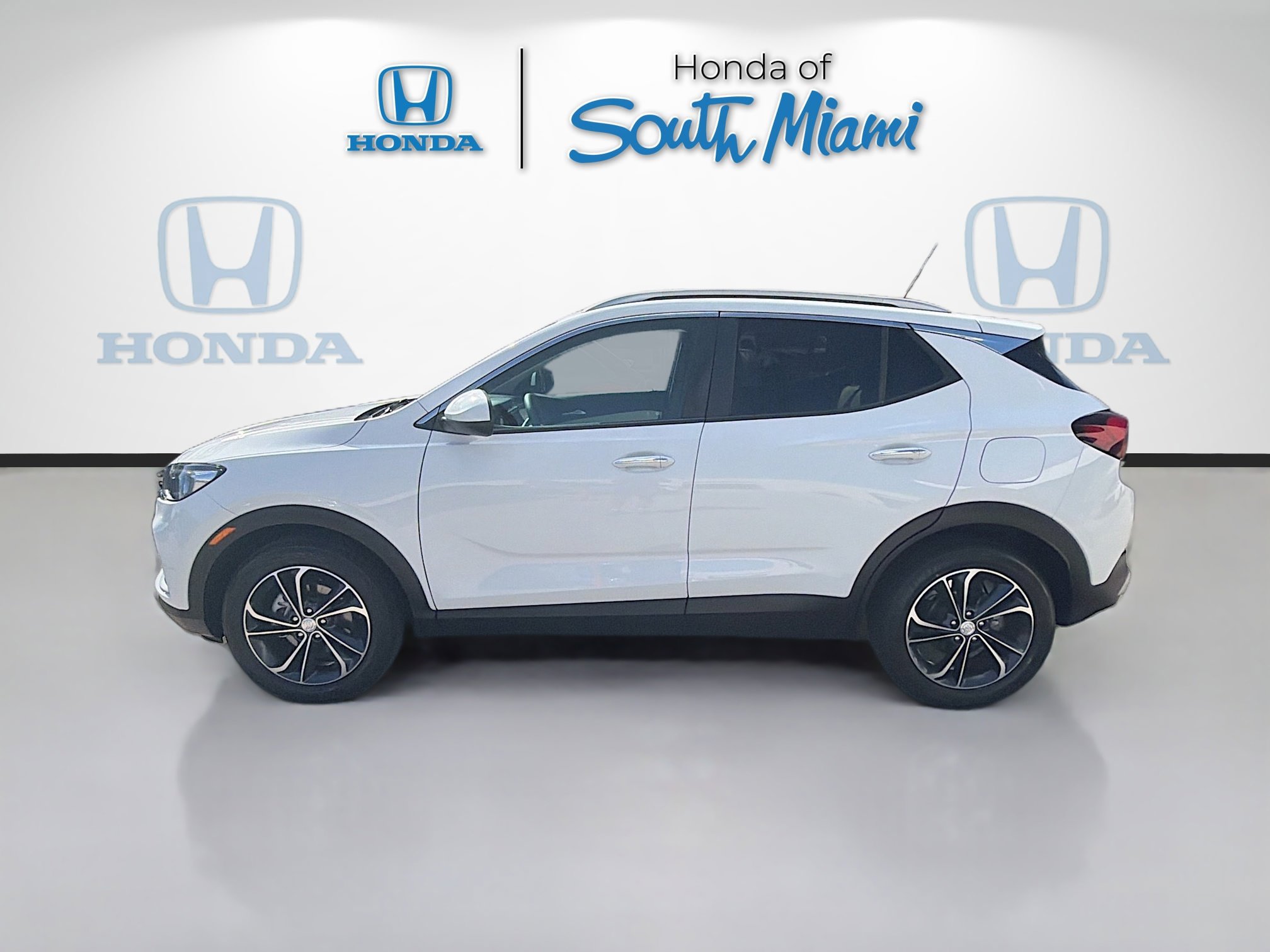Used 2022 Buick Encore GX Select FWD image 4