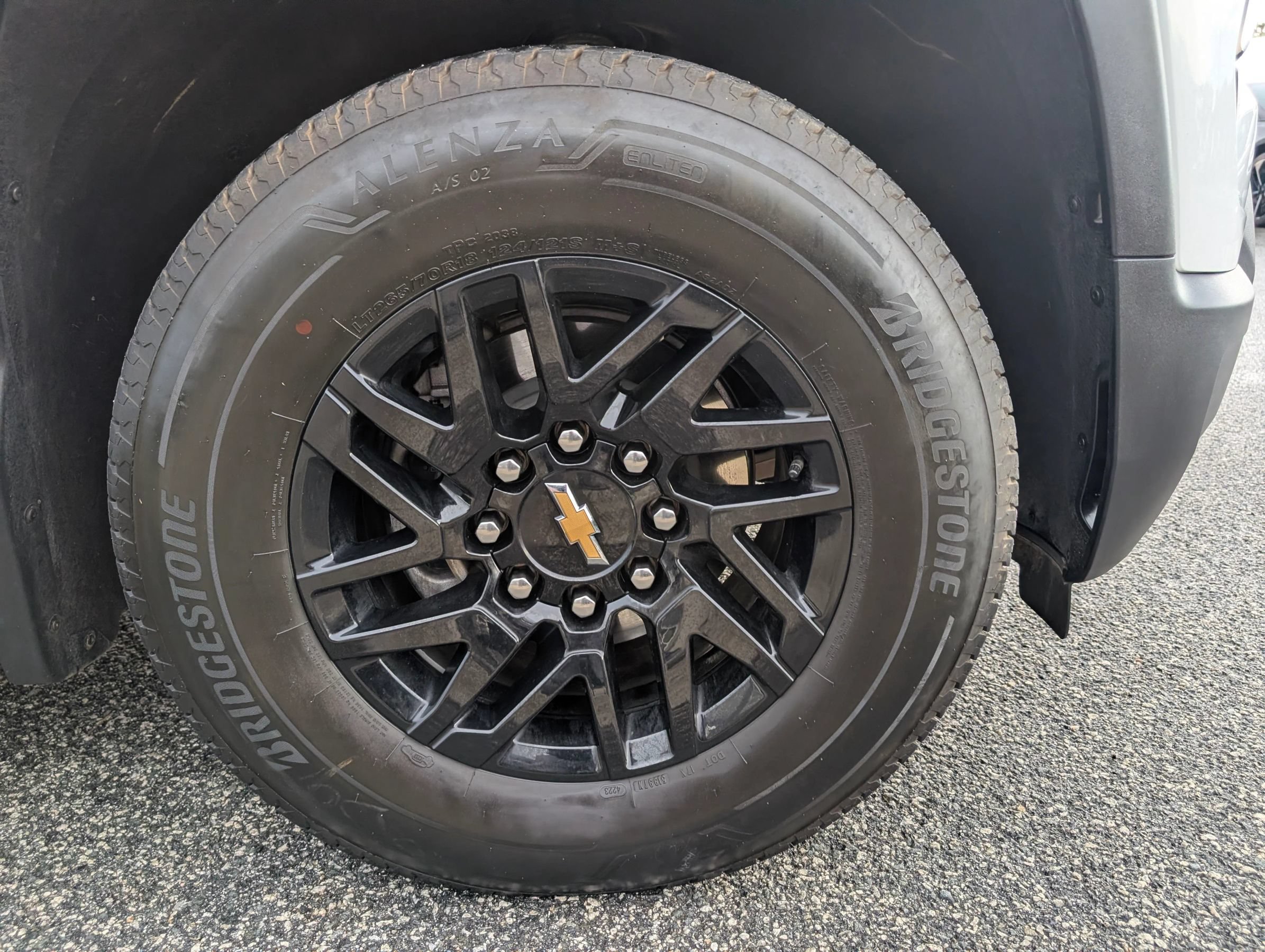 Used 2024 Chevrolet Silverado EV W/T AWD/4WD image 33