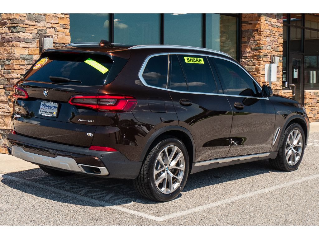 Used 2019 BMW X5 xDrive40i w/ Executive Package AWD/4WD image 3