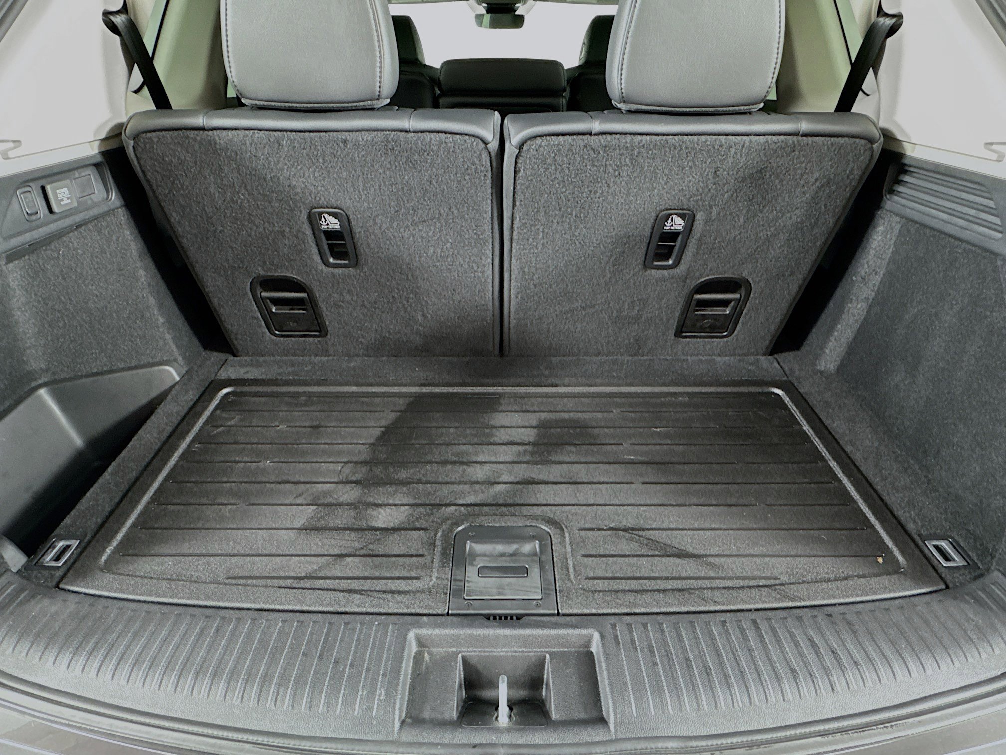 Used 2023 Acura MDX FWD image 26