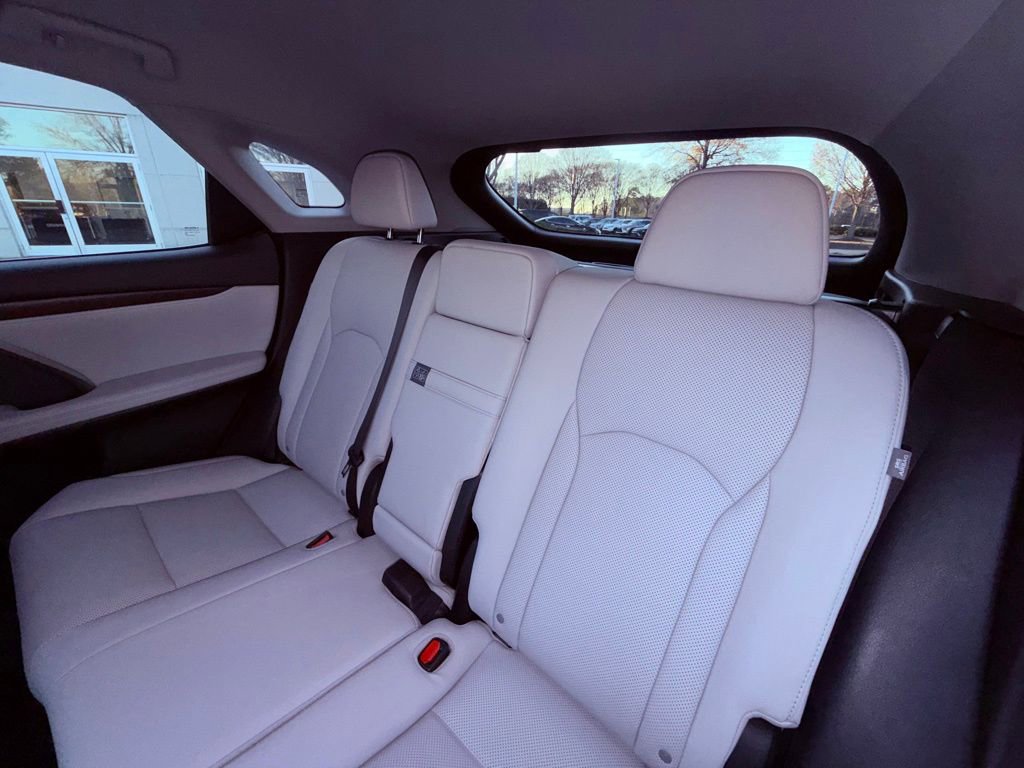 Certified 2022 Lexus RX 350 FWD w/ Premium Package image 17