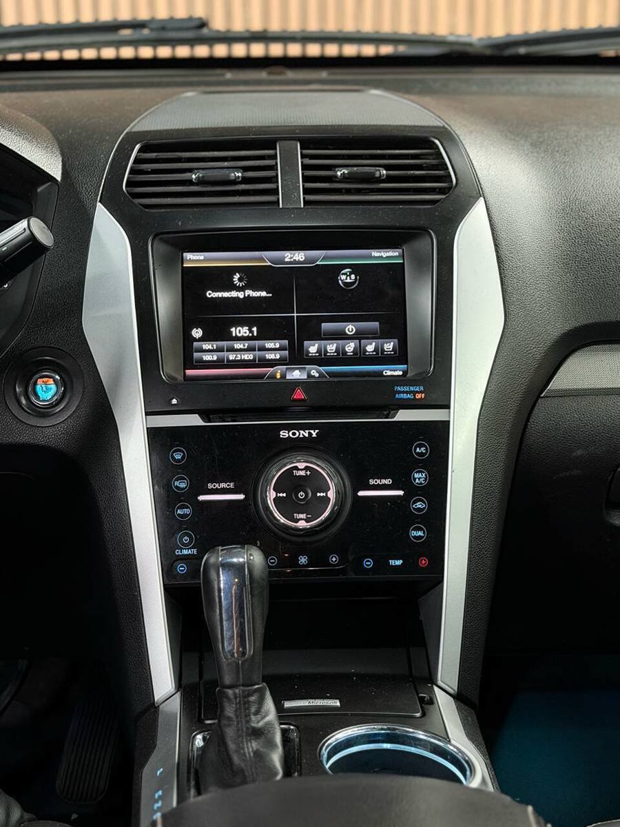 Used 2015 Ford Explorer Sport w/ Equipment Group 401A AWD/4WD image 13