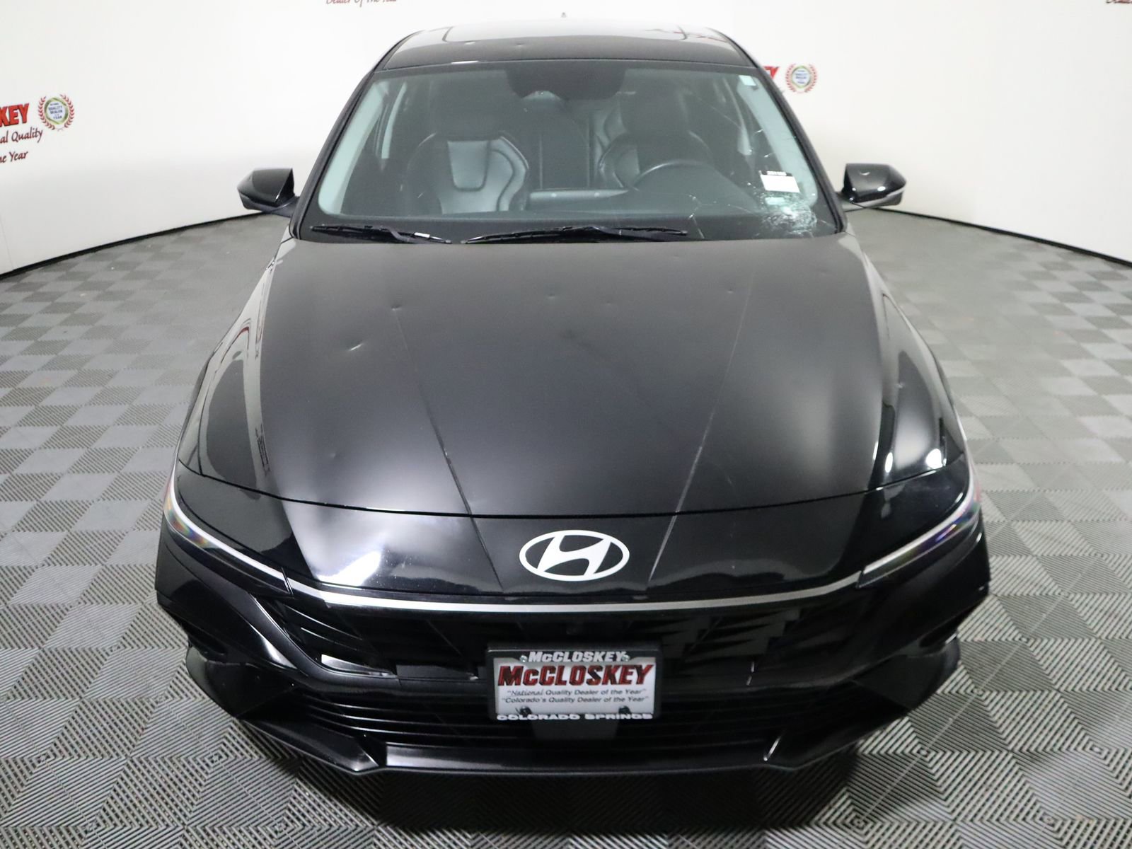 Used 2024 Hyundai Elantra Limited image 13
