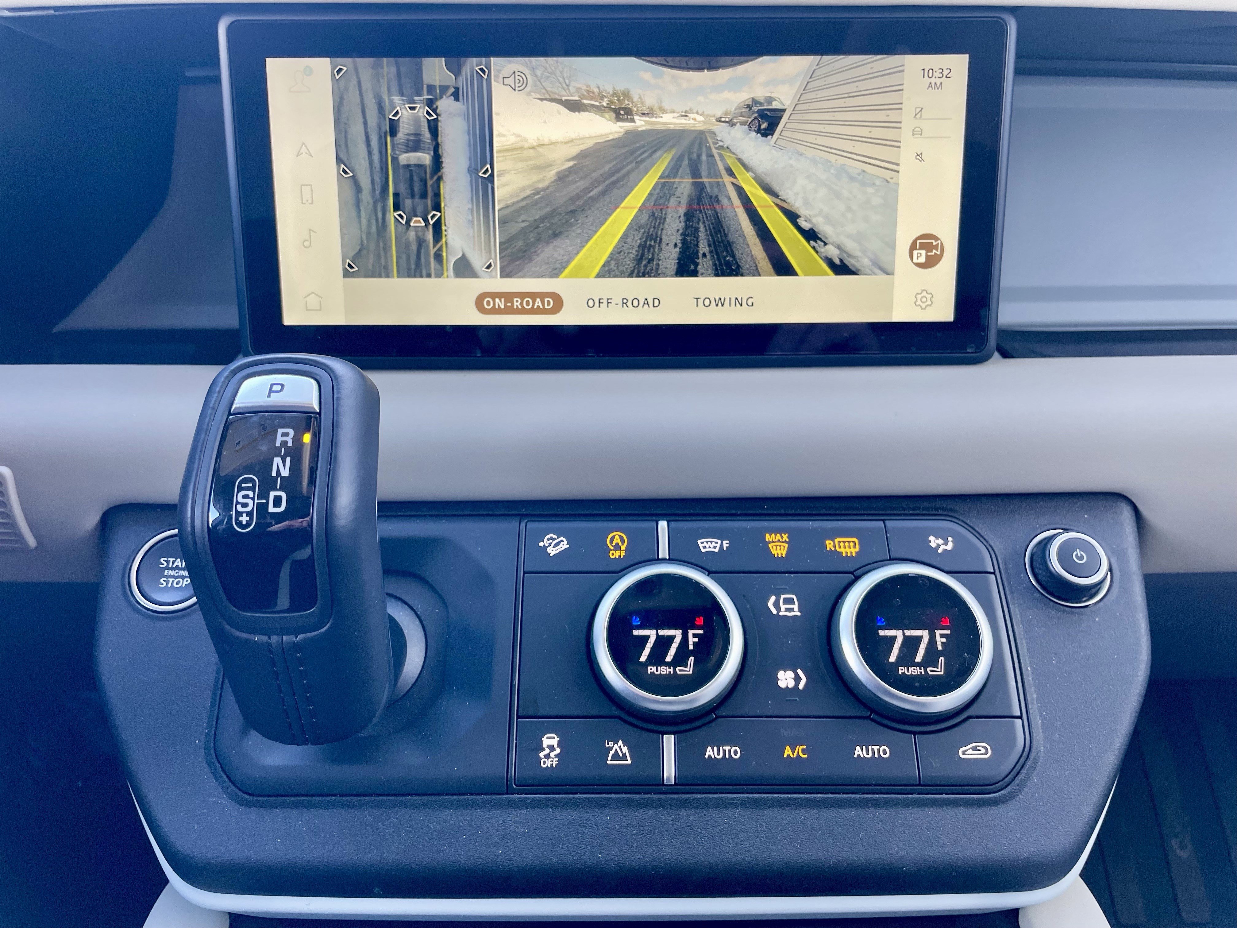 Certified 2024 Land Rover Defender 110 S image 28