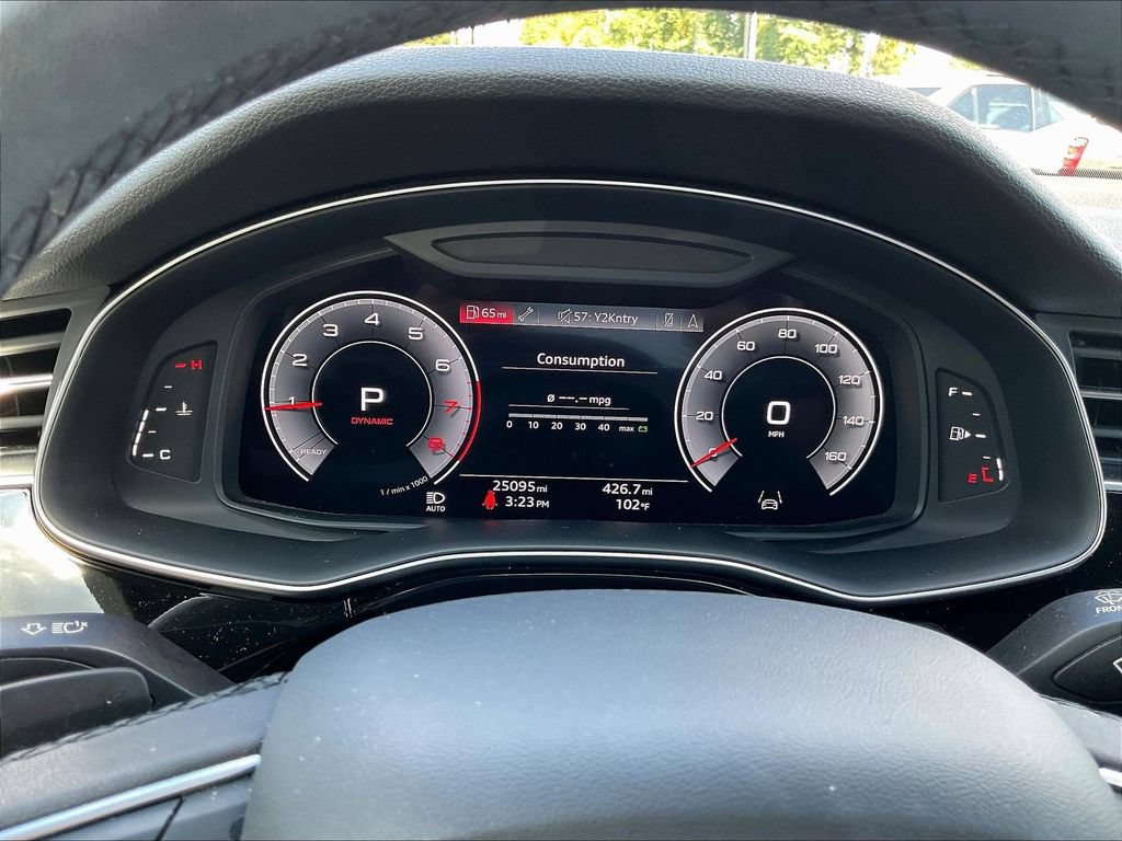 Used 2023 Audi Q7 3.0T Prestige AWD/4WD image 5