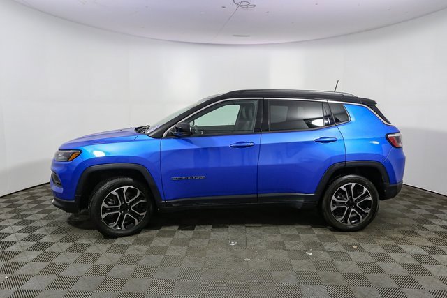 Used 2023 Jeep Compass Limited image 6