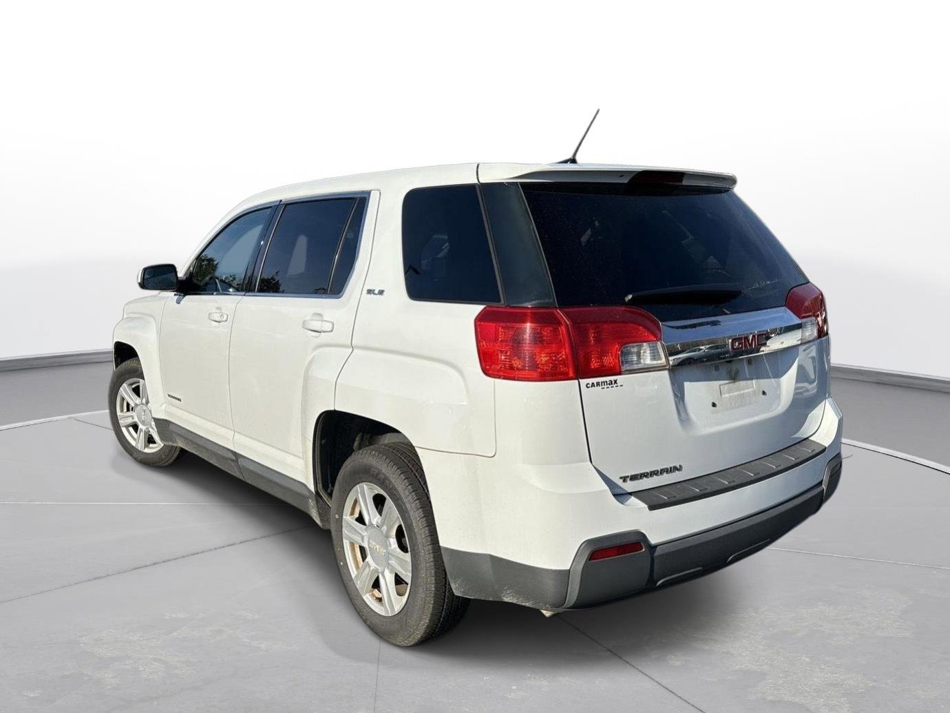 Used 2014 GMC Terrain SLE image 8