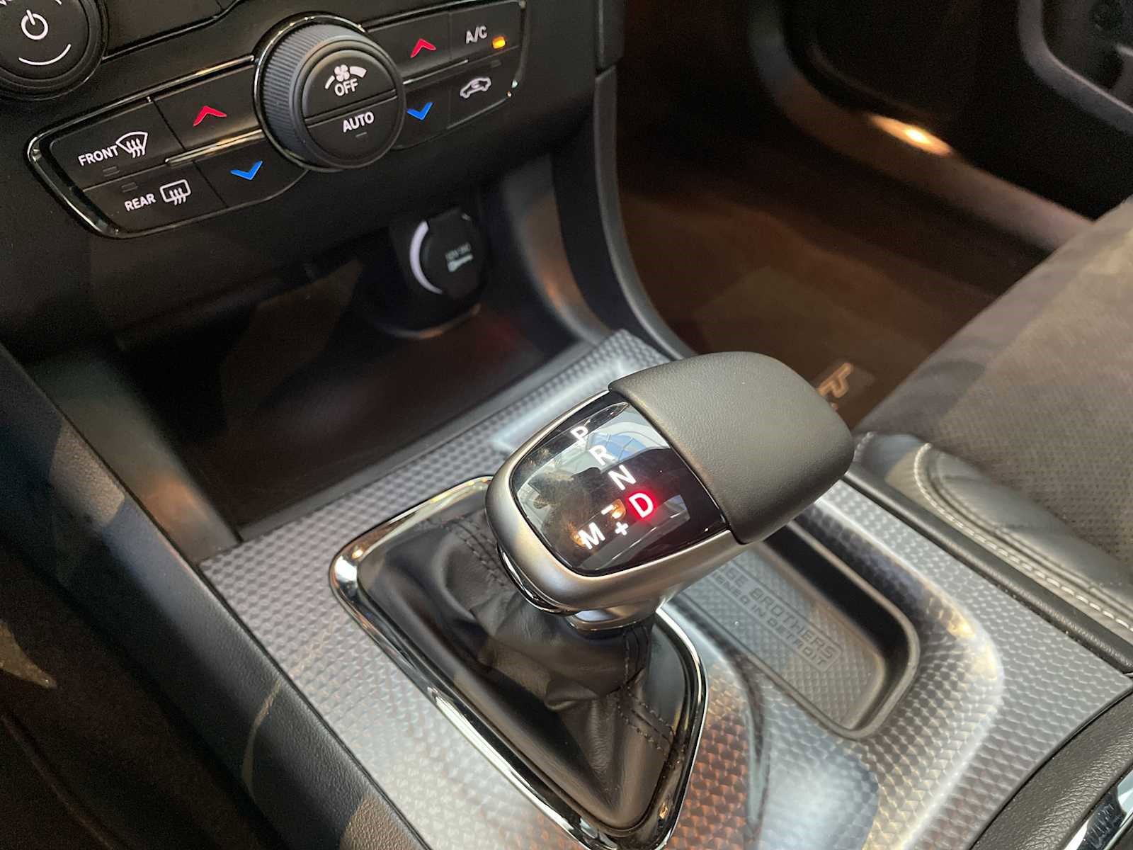 Used 2023 Dodge Charger SRT Hellcat w/ Harman/Kardon Audio Group image 30