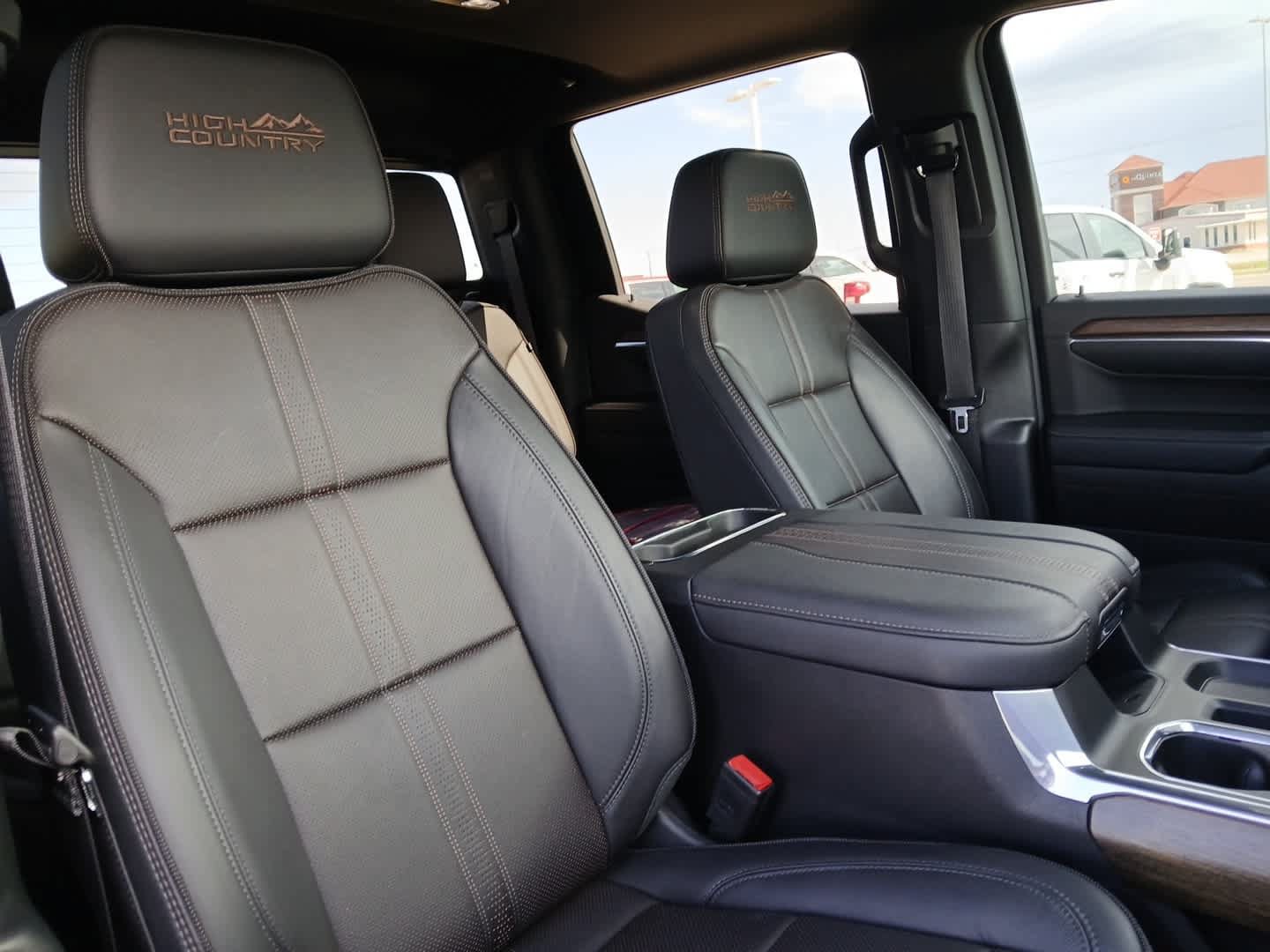 Used 2023 Chevrolet Silverado 1500 High Country w/ High Country Premium Package AWD/4WD image 52