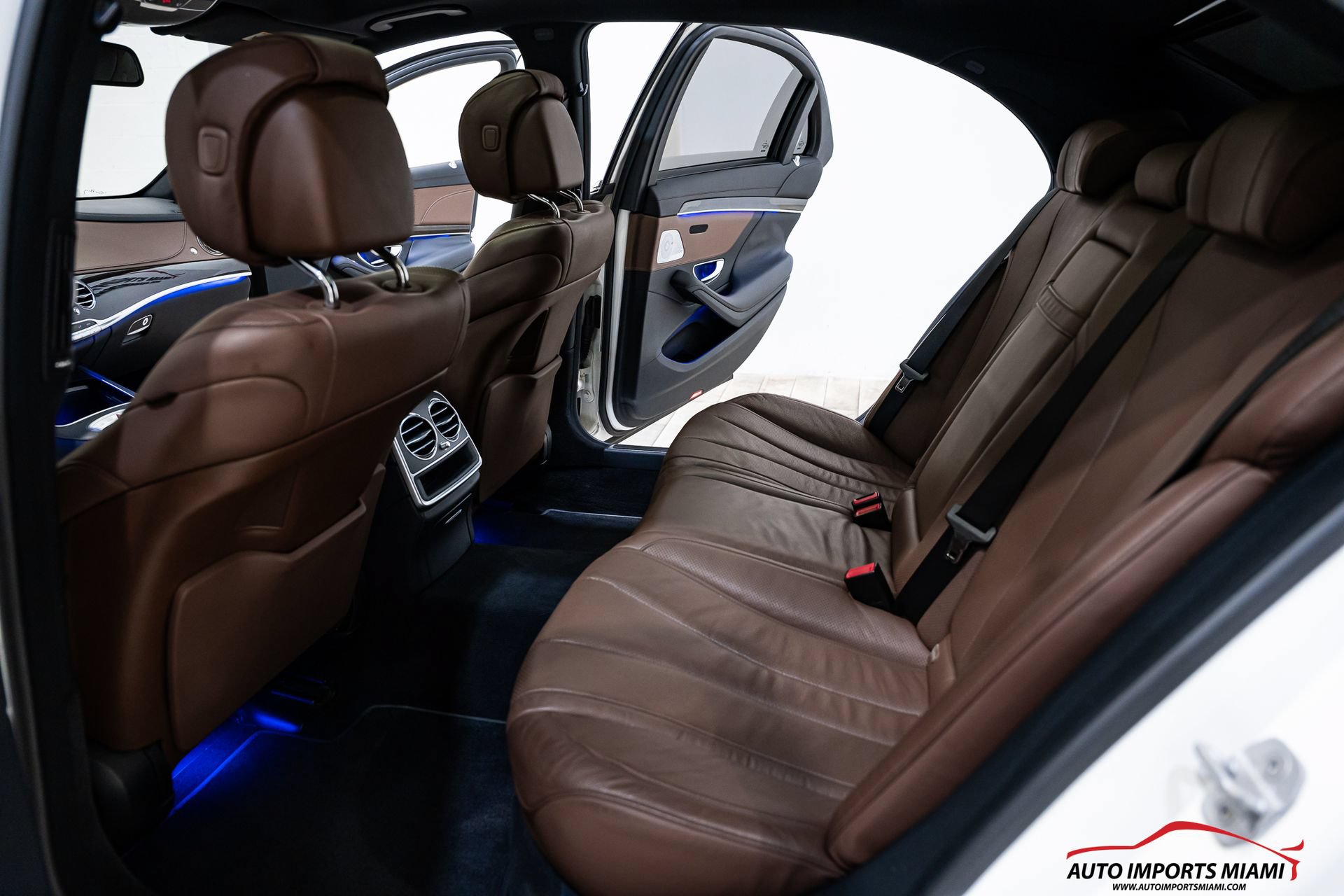 Used 2015 Mercedes-Benz S 550 Sedan image 57