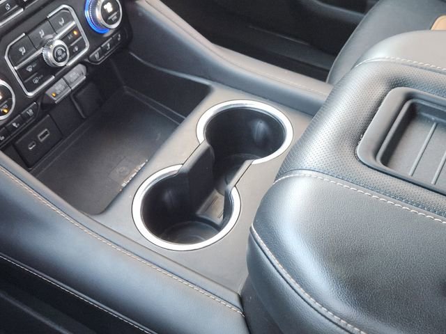 Used 2023 GMC Yukon XL AT4 image 18