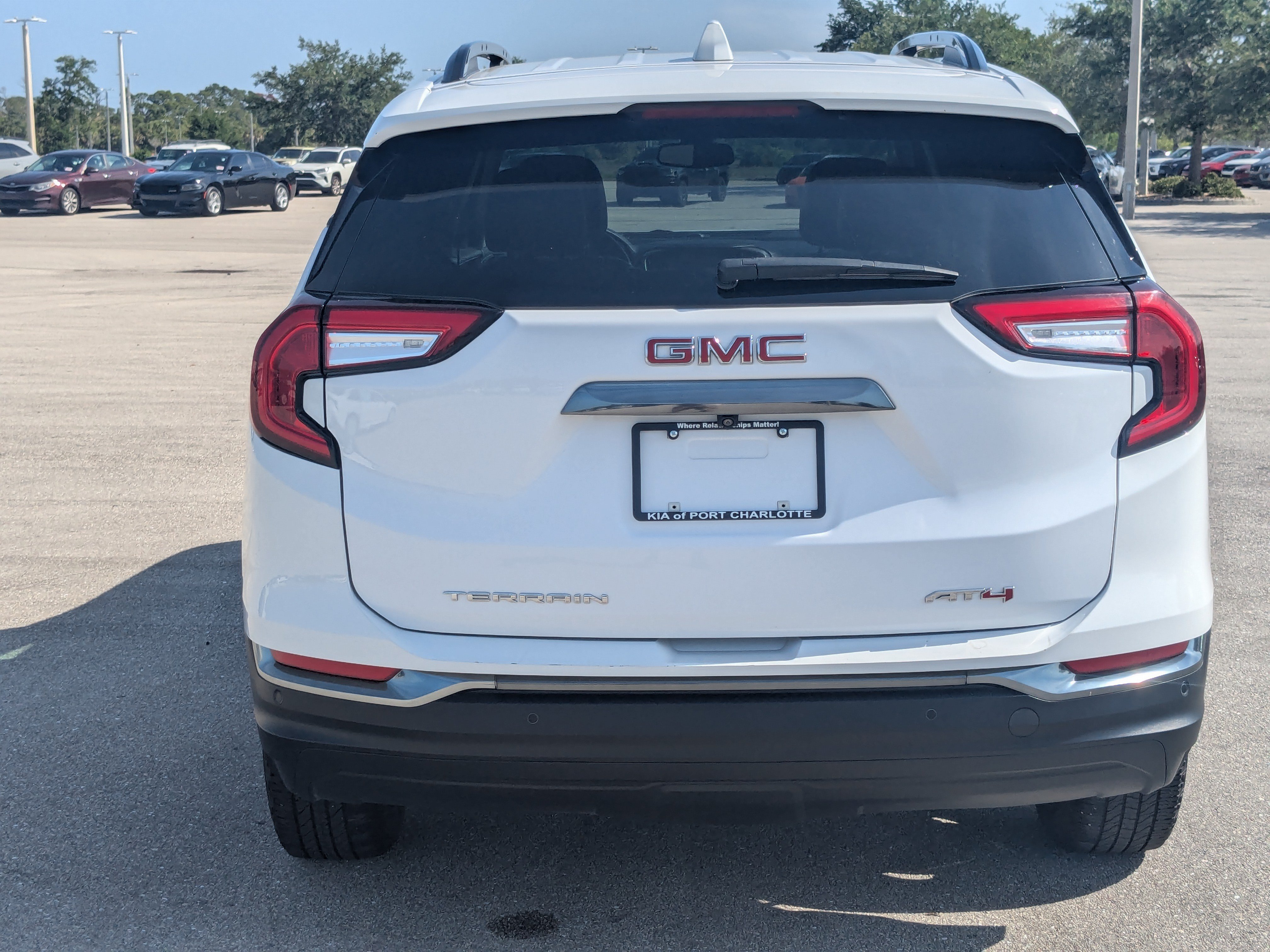 Used 2024 GMC Terrain AT4 AWD/4WD image 6