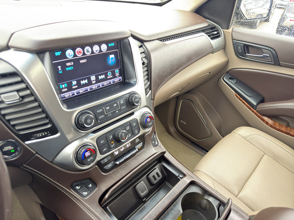 Used 2017 Chevrolet Suburban Premier image 21