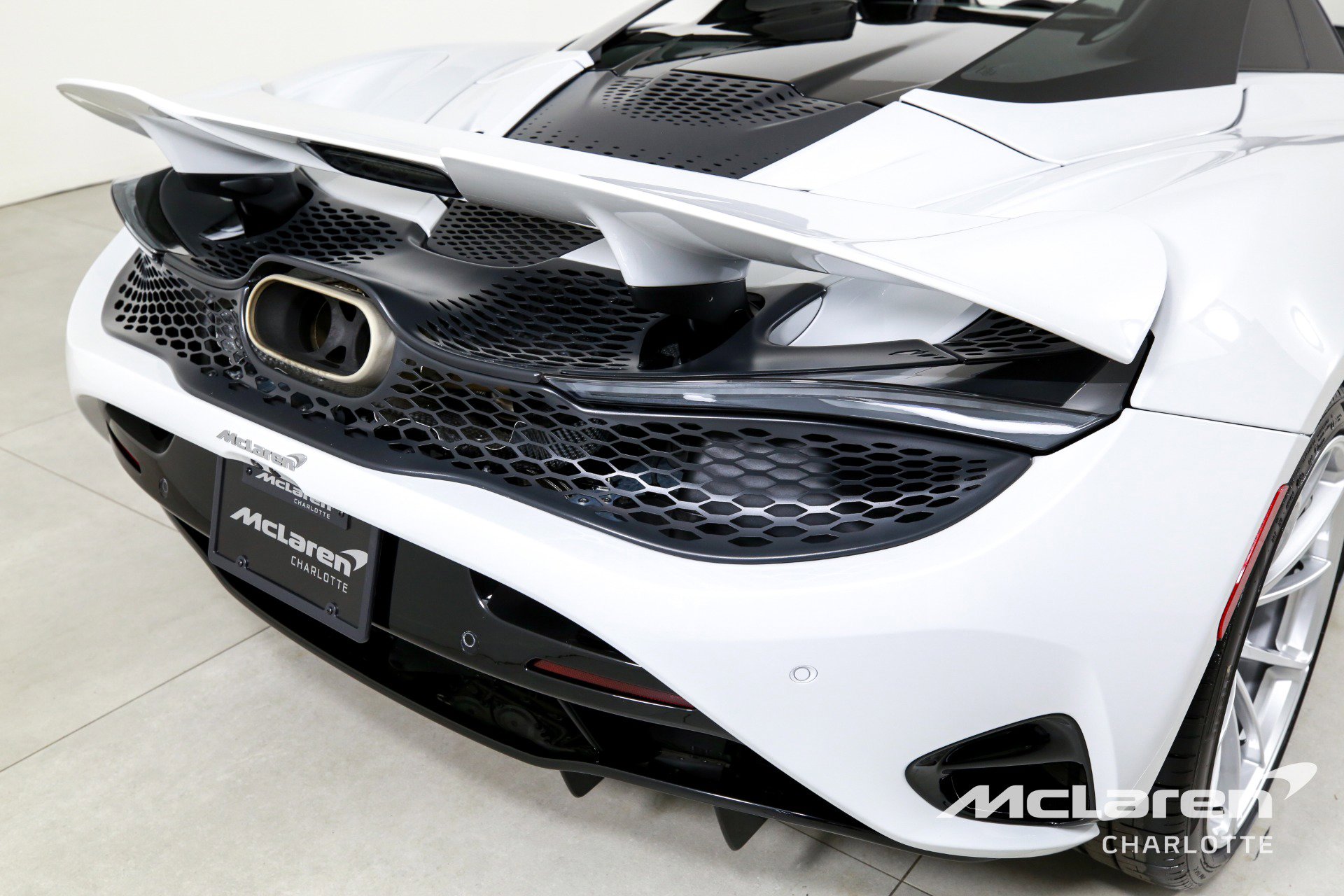 New 2027 McLaren 750S Spider RWD image 35
