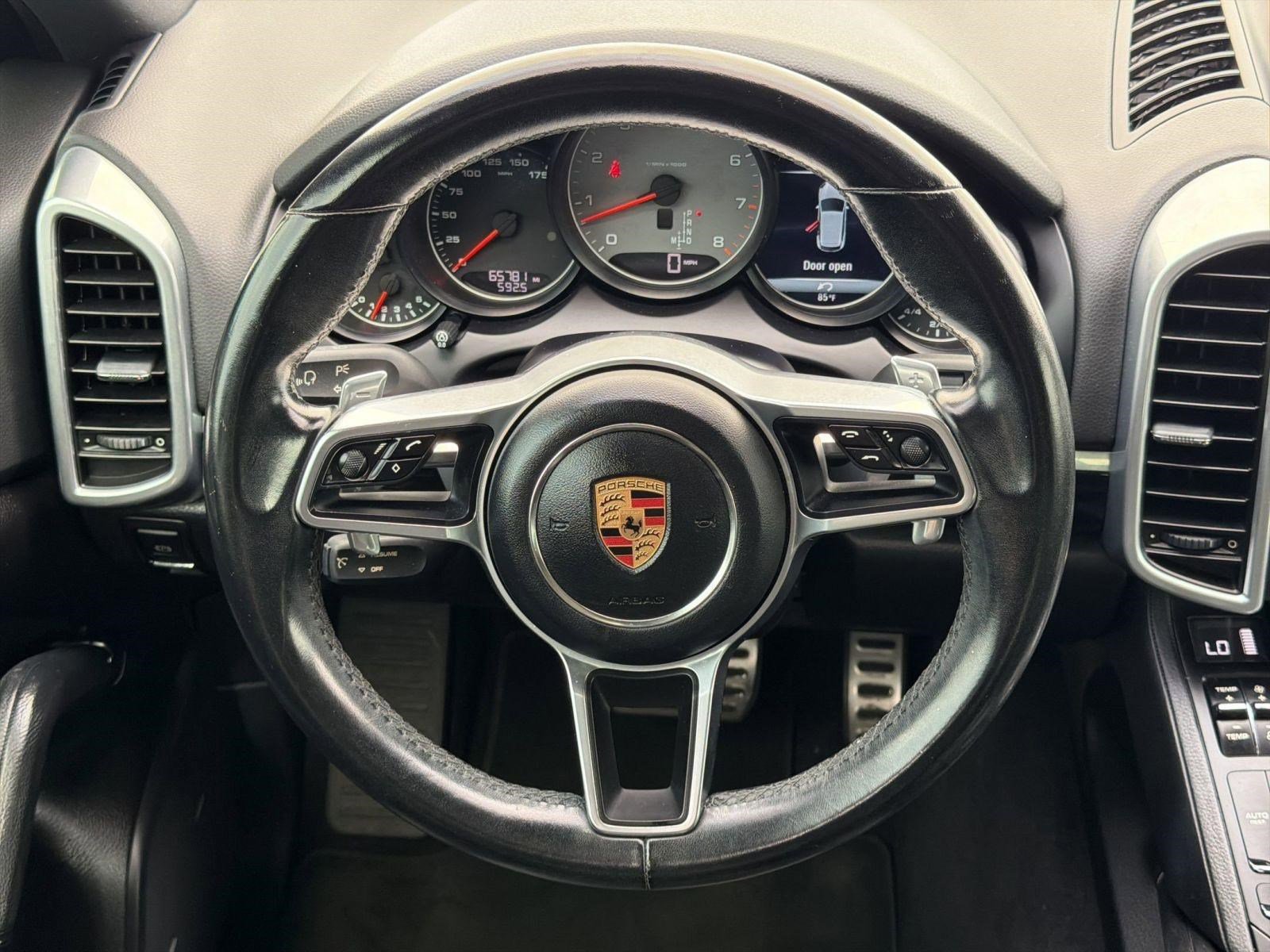 Used 2017 Porsche Cayenne S AWD/4WD image 15
