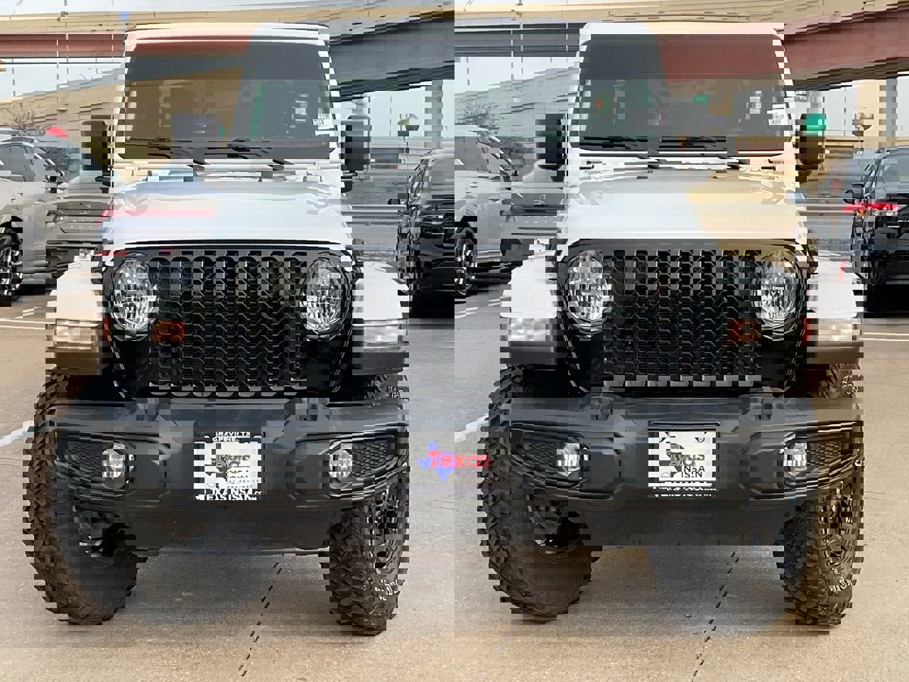 Used 2022 Jeep Gladiator Sport image 3