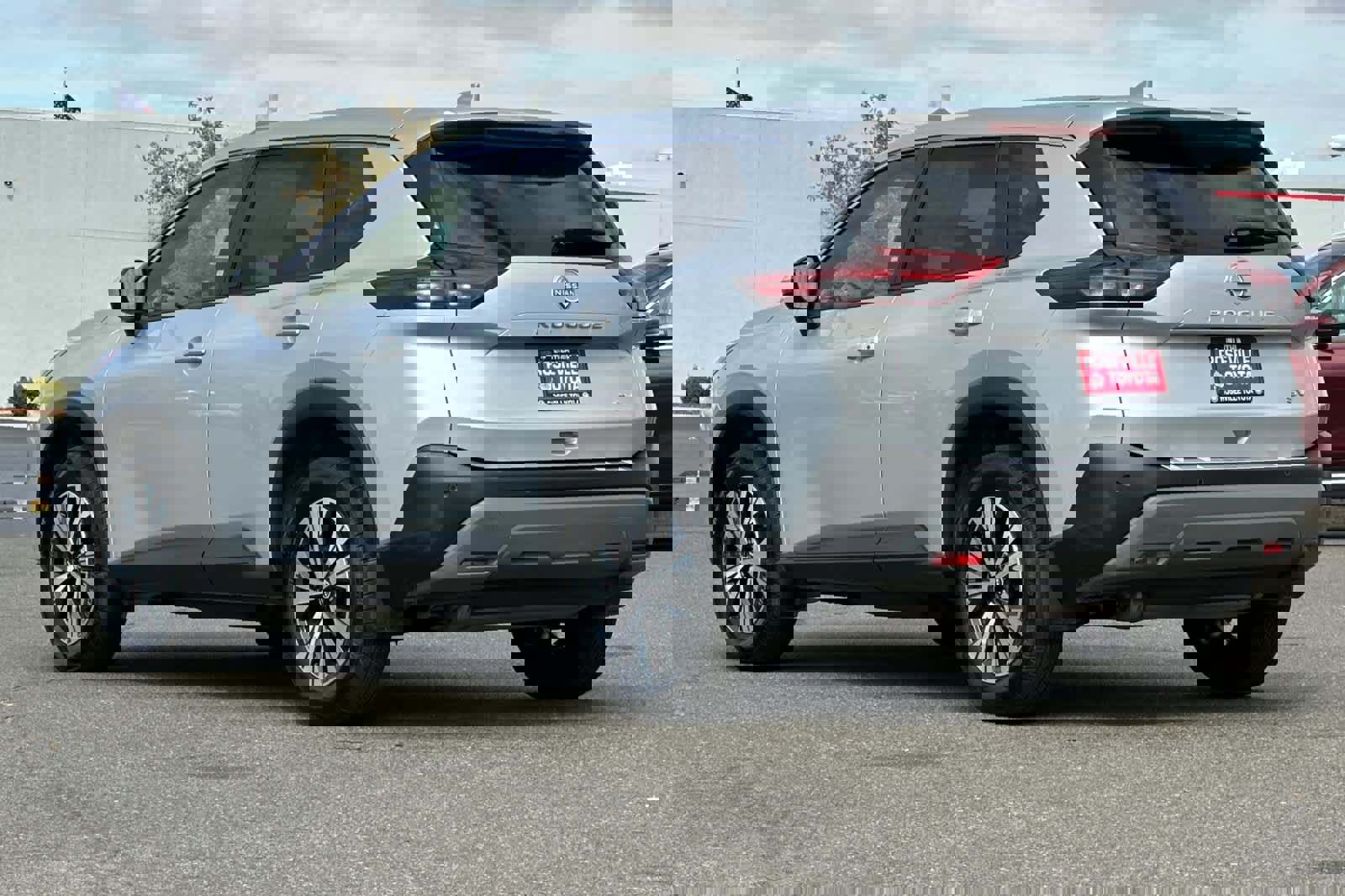 Used 2022 Nissan Rogue SV image 7