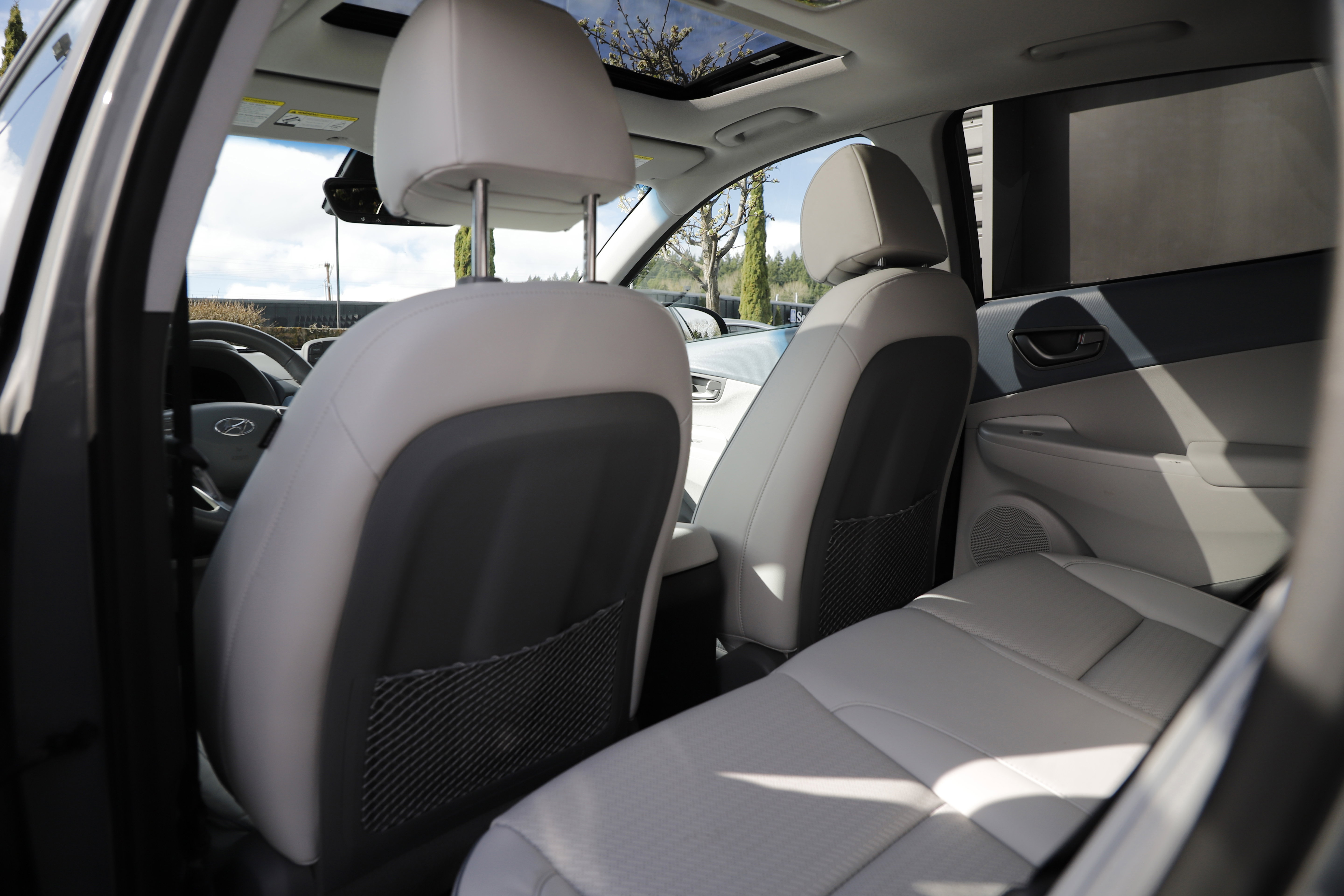 Used 2021 Hyundai Kona Limited image 16