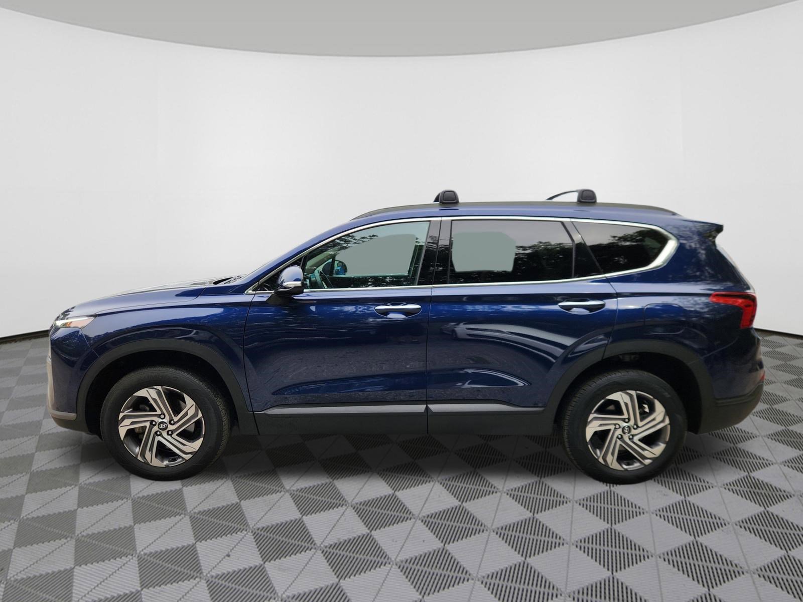 Certified 2023 Hyundai Santa Fe SEL AWD/4WD image 5