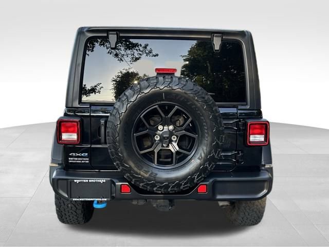 Used 2024 Jeep Wrangler Unlimited image 6