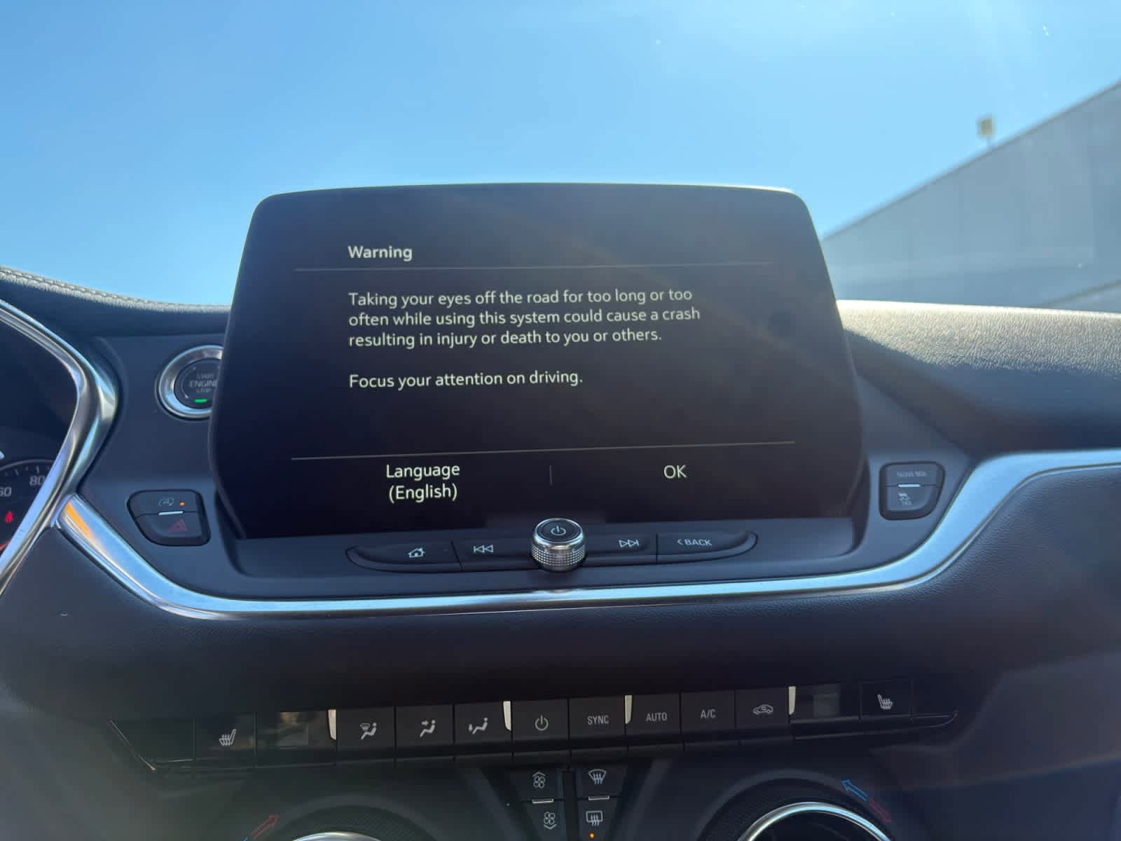 Used 2025 Chevrolet Blazer LT AWD/4WD image 19
